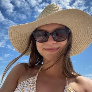 Meet your Posher, Kendall